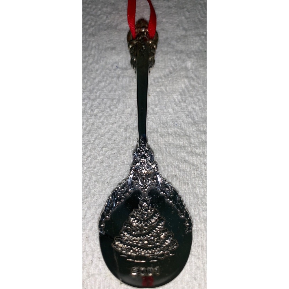 Wallace Sterling Silver Grand Baroque 2001 Christmas Tree Spoon Ornament